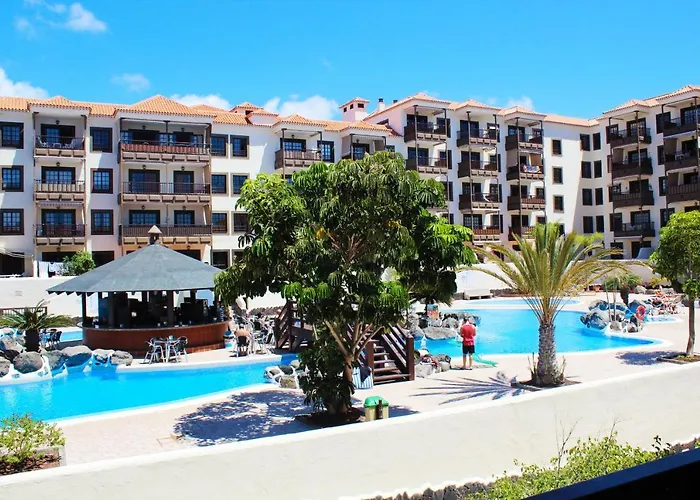 Mar Y Piscina En Costa Del Silencio أرونا